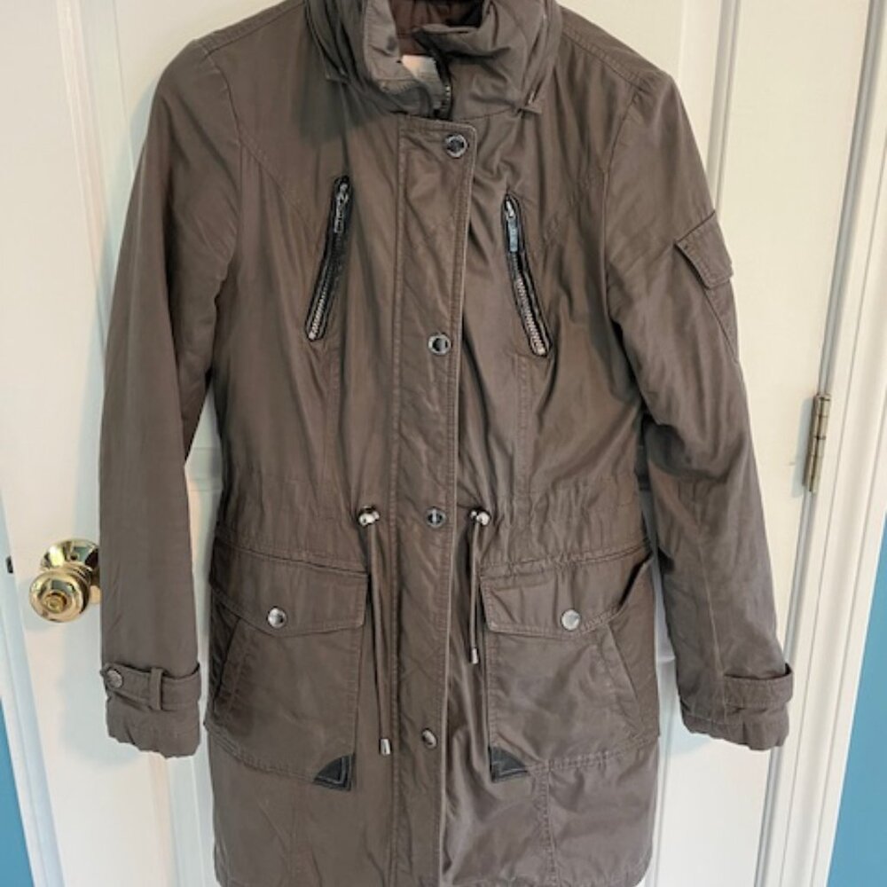 Laundry by Shelli Segal - Olive Parka/Coat with Quilted Interior - no hood